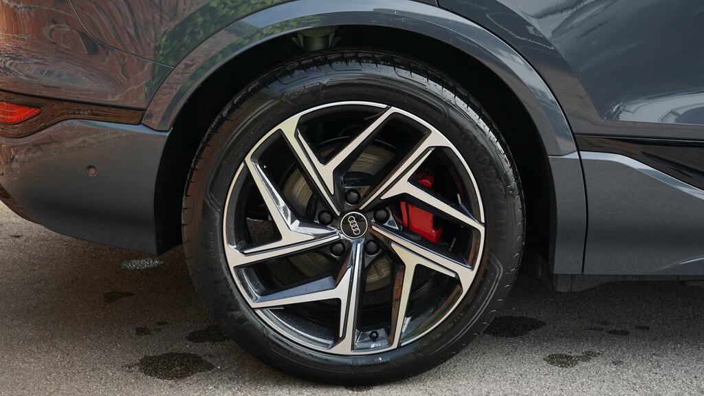 Audi Q6 E-Tron 285Kw Qtro 100Kwh Edition 1 YC26ZVX Grey #5
