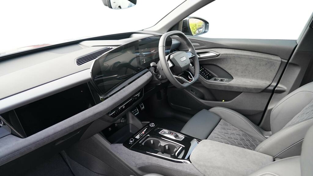 Audi Q6 E-Tron 285Kw Qtro 100Kwh Edition 1 YC26ZVX Grey #2
