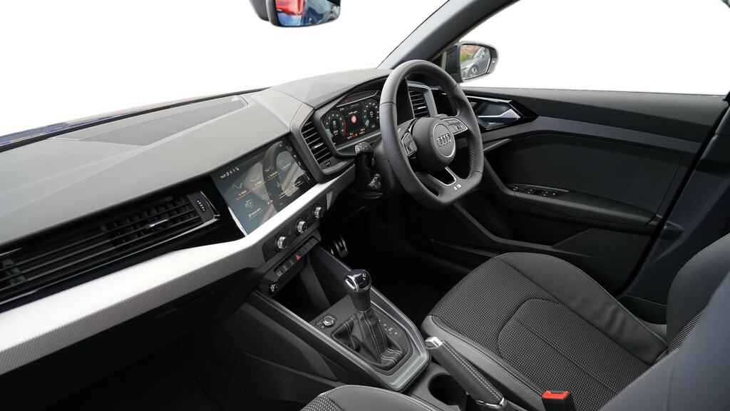 Audi A1 30 Tfsi Black Edition S Tronic YC26ZXZ Blue #2