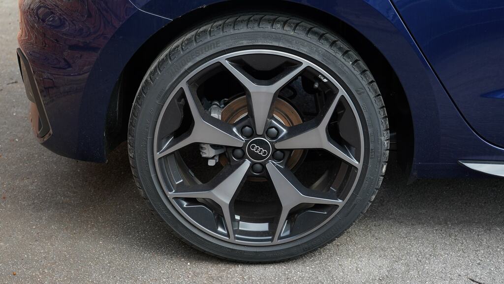 Audi A1 30 Tfsi Black Edition S Tronic YC26ZXZ Blue #5