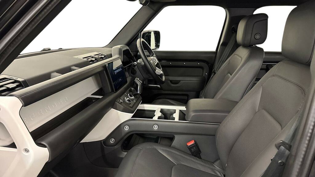 Land Rover Defender 130 3.0 D350 X-dynamic Hse 130 8 Seat KM74NXF Black #3