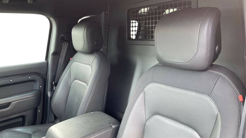 Land Rover Defender 110 3.0 D300 Hard Top X-dynamic Hse YS24FXO Grey #4