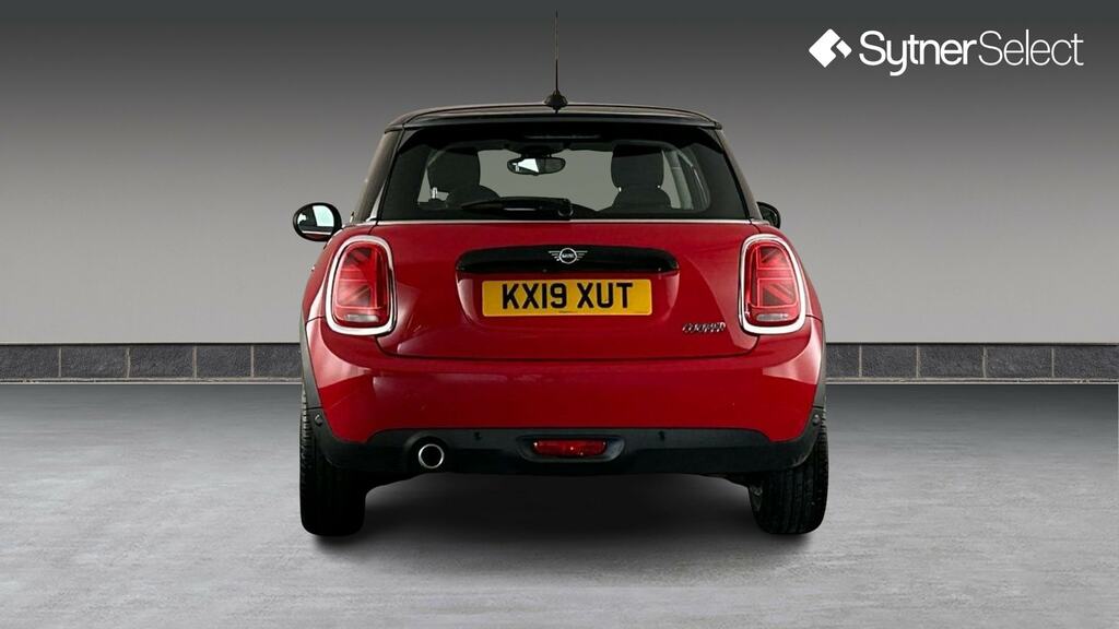 Mini Hatch 1.5 Cooper Classic II KX19XUT Red #5