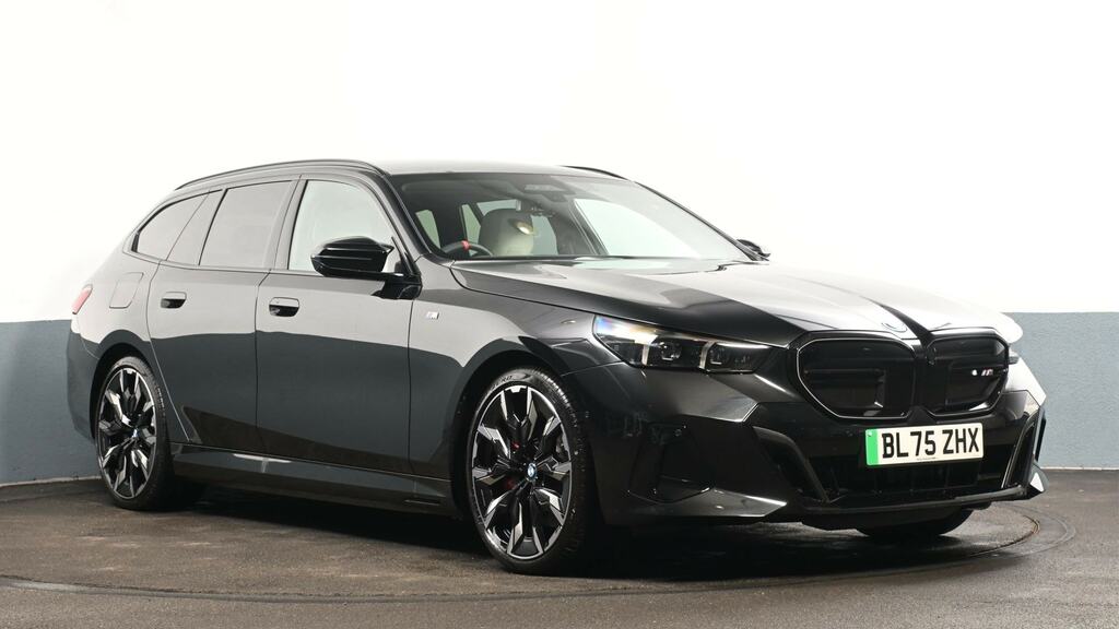 BMW i5 442Kw M60 Xdrive 84Kwh BL75ZHX Black