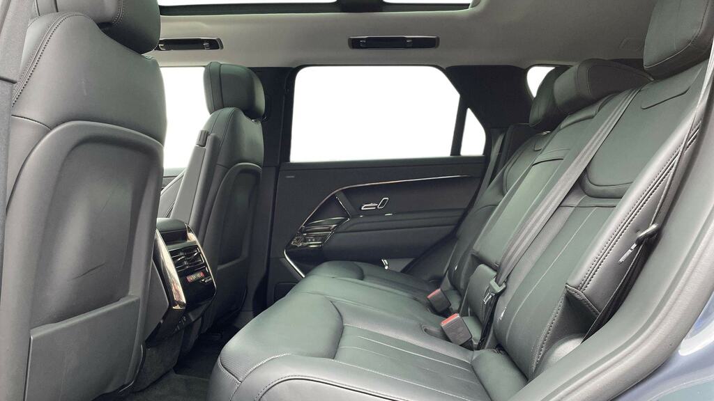 Land Rover Range Rover Sport 3.0 D300 Dynamic Se YV23XDY Blue #4