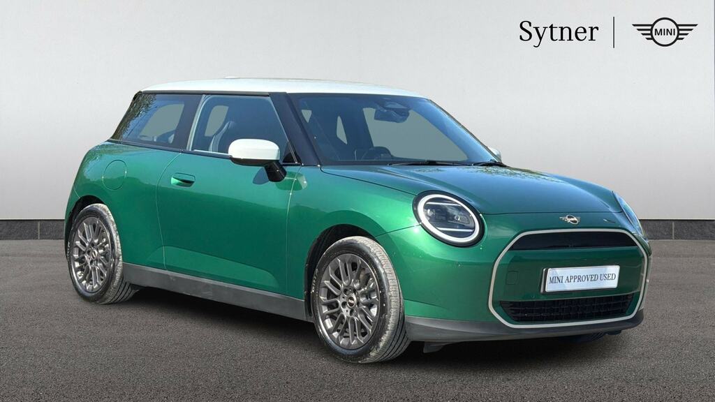 Mini Hatch 135Kw E Exclusive 41Kwh Green