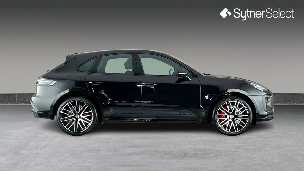 Porsche Macan Gts Pdk DK71RRU Black #3