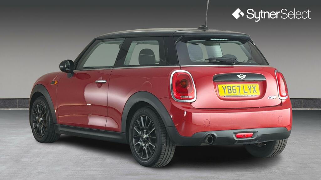 Mini Hatch 1.5 Cooper Media Pack XL YB67LYX Red #2