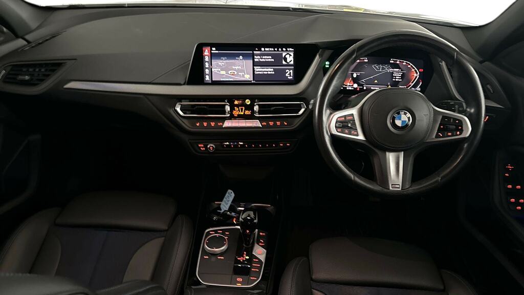 BMW 1 Series 118I 136 M Sport Step CF71VSD White #6