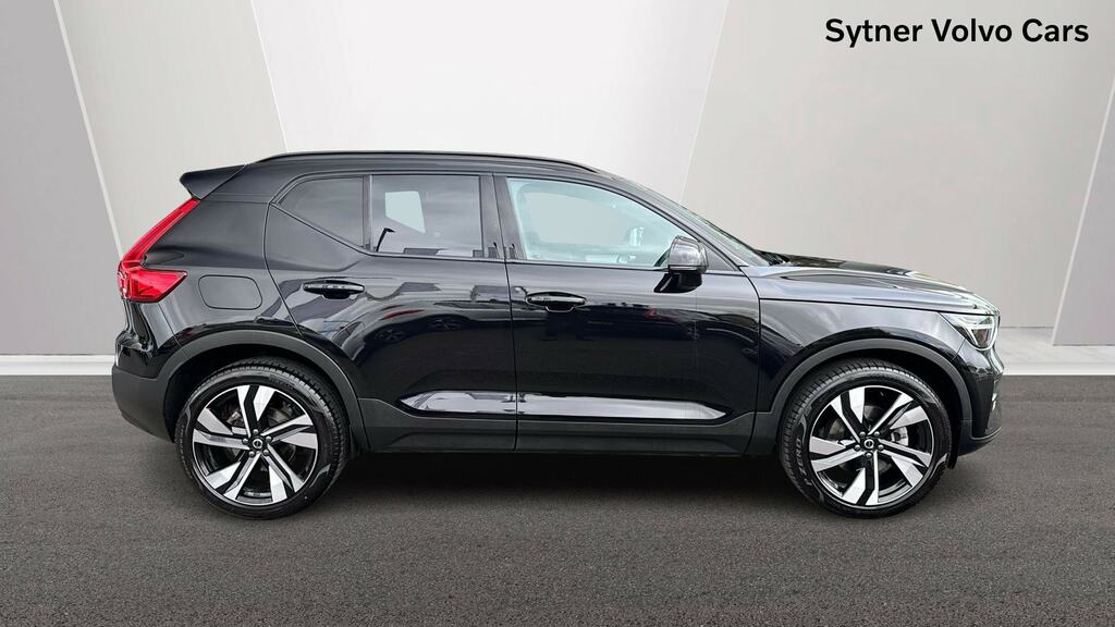 Volvo XC40 2.0 B4p Plus Dark WF75BZS Black #3