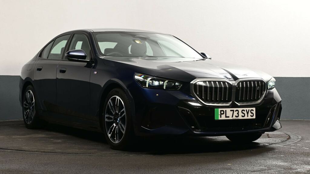 BMW i5 250Kw Edr40 M Sport 84Kwh Techcmf22kw PL73SYS Blue