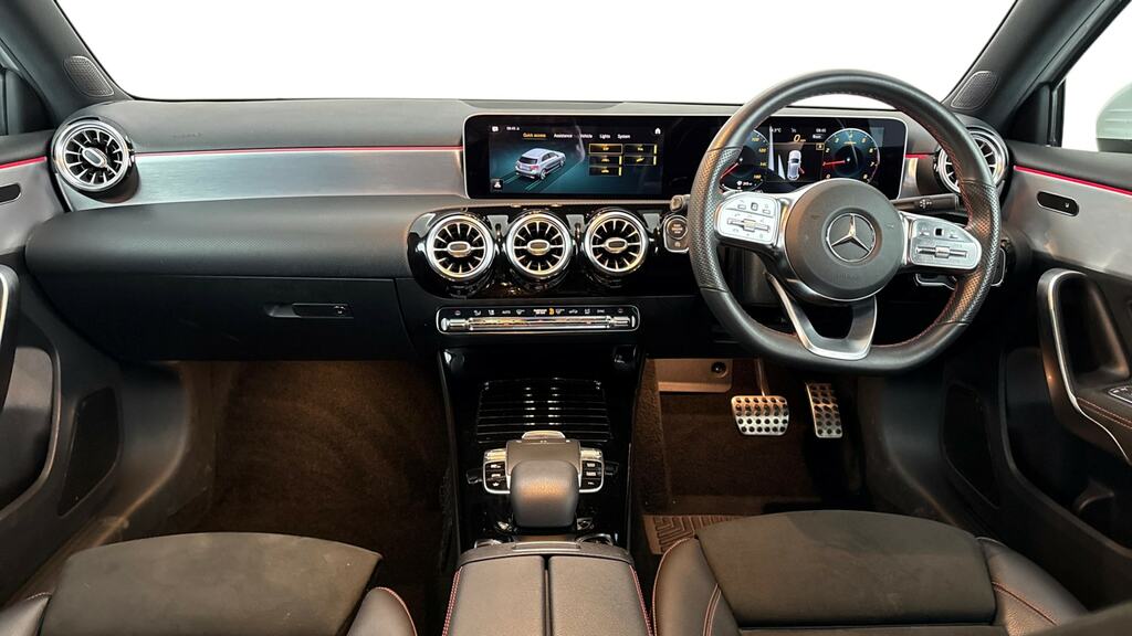 Mercedes-Benz A Class A220 Amg Line Premium LP19OVG White #6