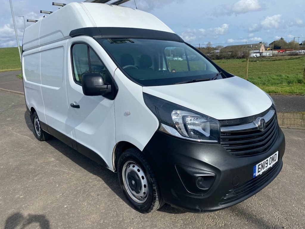 Vauxhall Vivaro 1.6L Null White