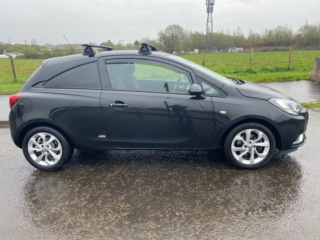 Vauxhall Corsa 1.3L Sportive Black #2