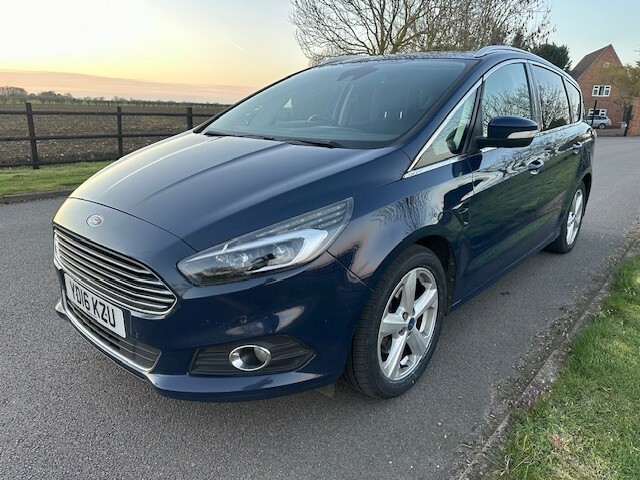 Ford S-Max Mpv 2.0 Tdci Titanium 2016 YD16KZU Blue #4