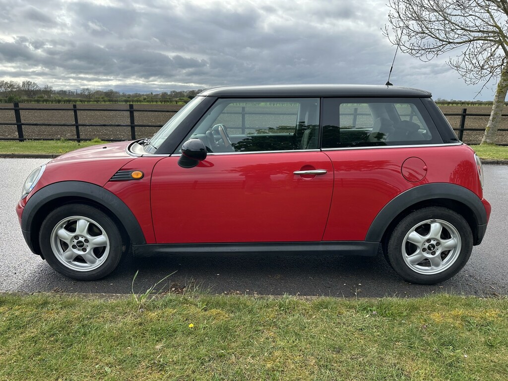 Mini Hatch Hatchback 1.6 Cooper D Hatch 2010 LS10NXY Red #6