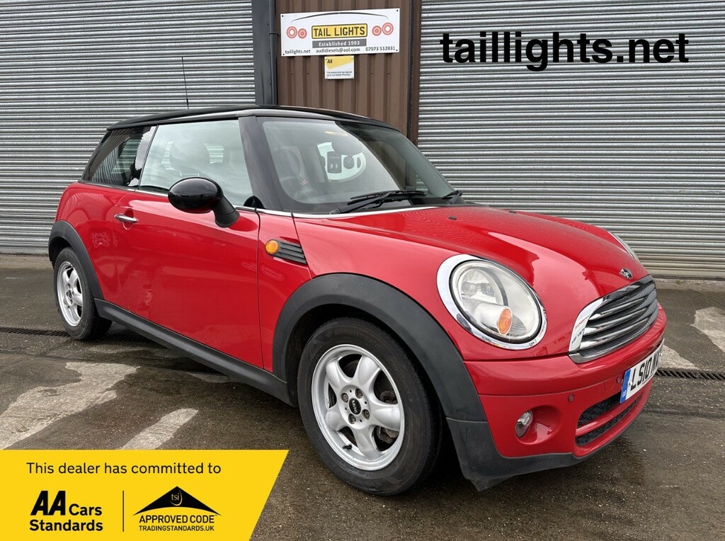 Mini Hatch Hatchback 1.6 Cooper D Hatch 2010 Red