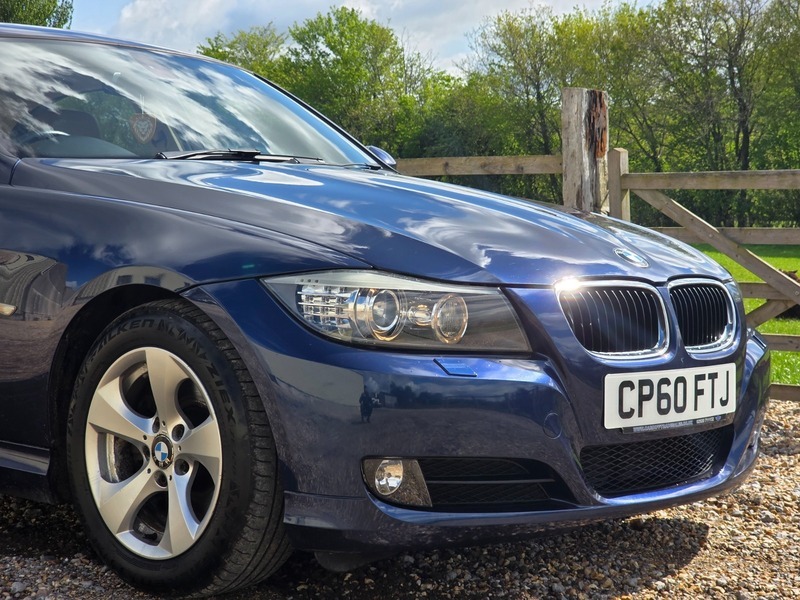 BMW 3 Series 320D Efficientdynamics CP60FTJ Blue #2