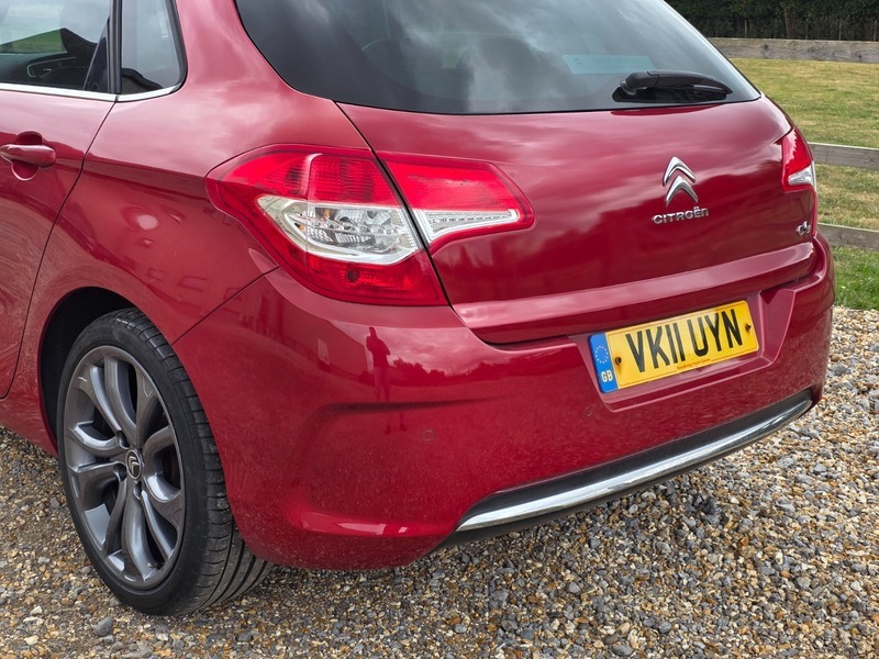 Citroen C4 Hatchback Red #9
