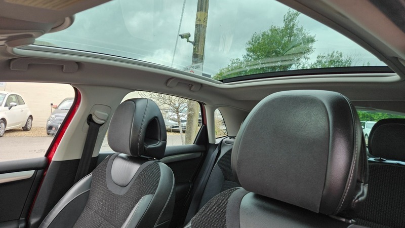 Citroen C4 Hatchback Red #18