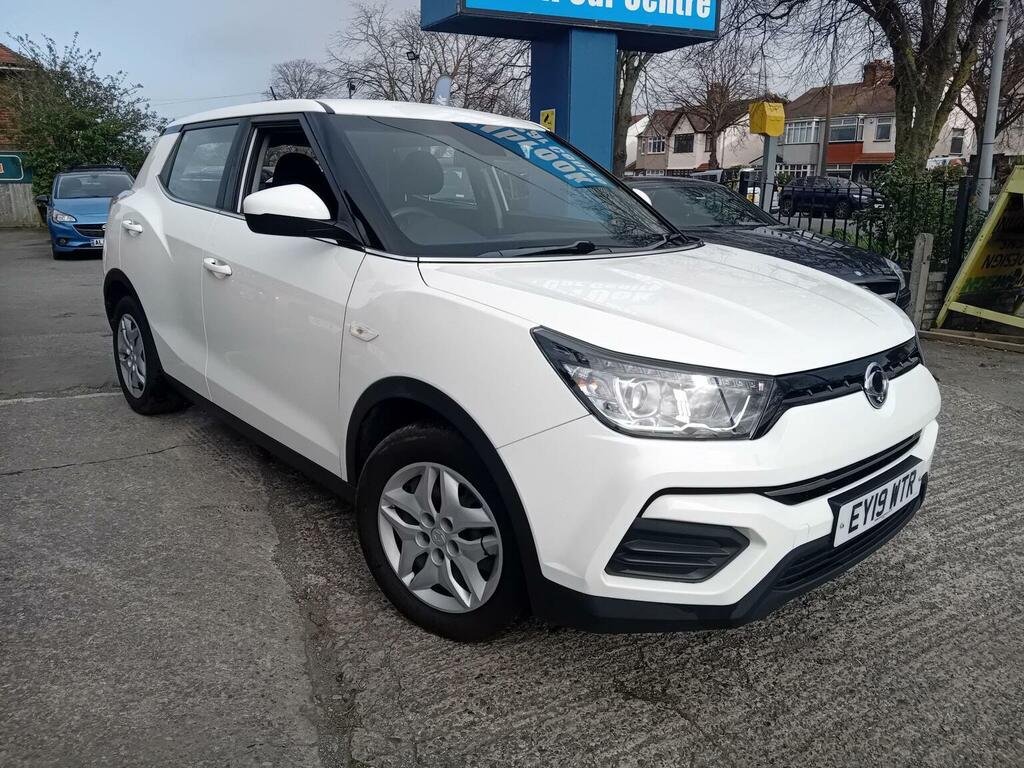 SsangYong Tivoli Suv 1.6P Se Euro 6 Ss 201919 White #6