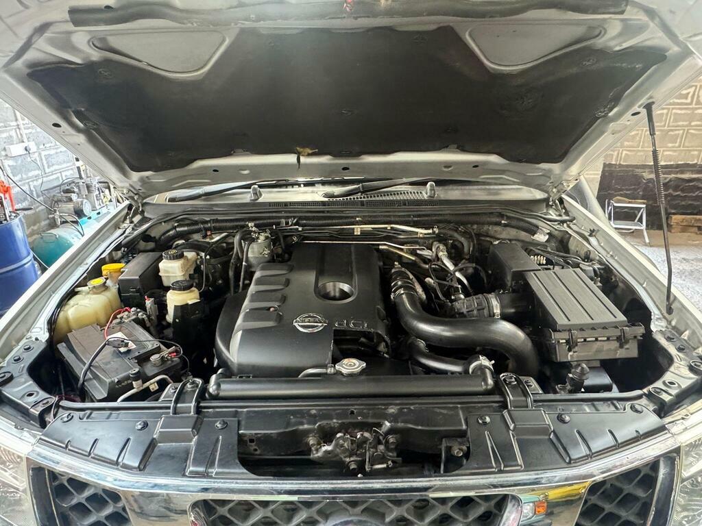 Nissan Pathfinder 2.5 Dci Grey #66