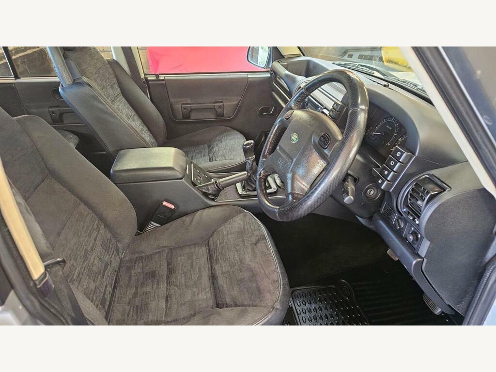 Land Rover Discovery Suv Grey #27