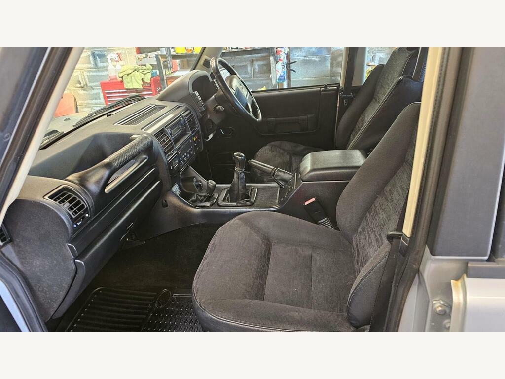 Land Rover Discovery Suv Grey #52