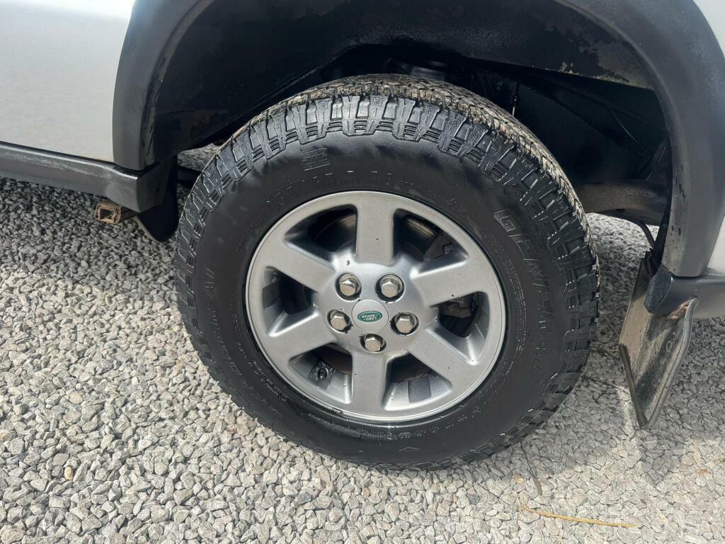 Land Rover Discovery Suv Grey #49
