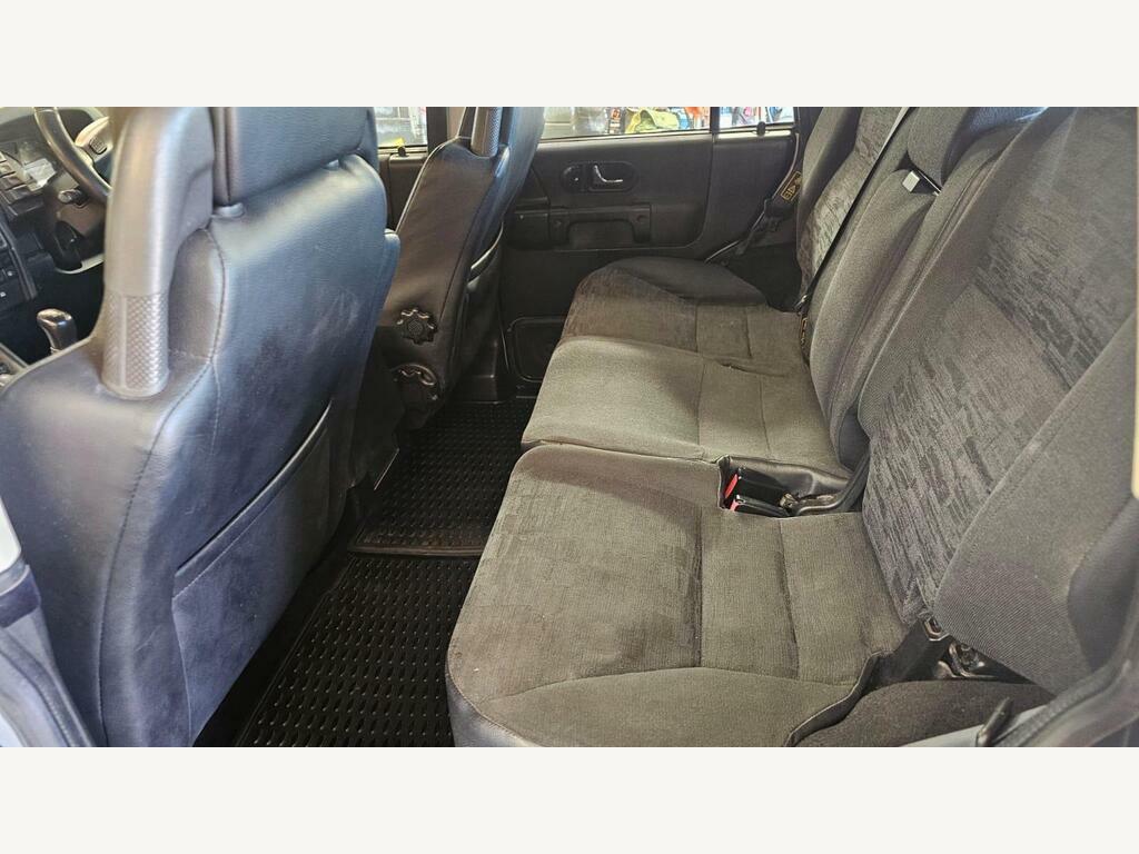 Land Rover Discovery Suv Grey #30