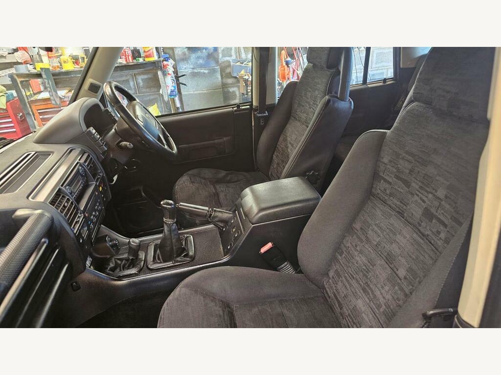 Land Rover Discovery Suv Grey #51