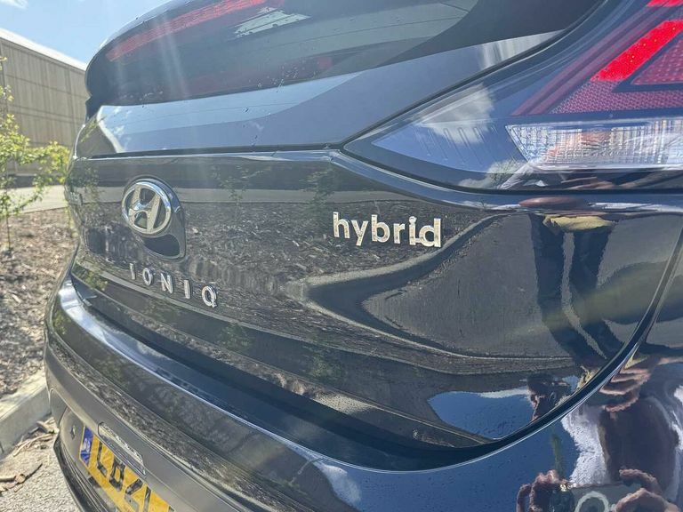 Hyundai Ioniq 1.6 Gdi Hybrid Premium Dct Black #6