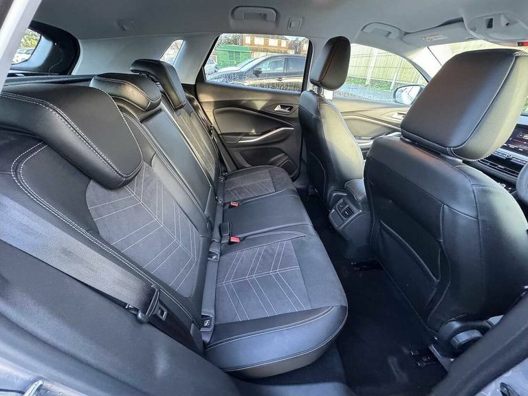 Vauxhall Grandland 1.2 Turbo Ultimate DS24OVL Grey #5