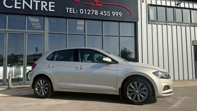 Volkswagen Polo Hatchback WG18EYF Silver #4