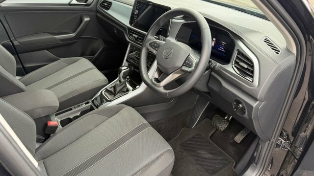 Volkswagen T-Roc Suv WD24PNY Black #6