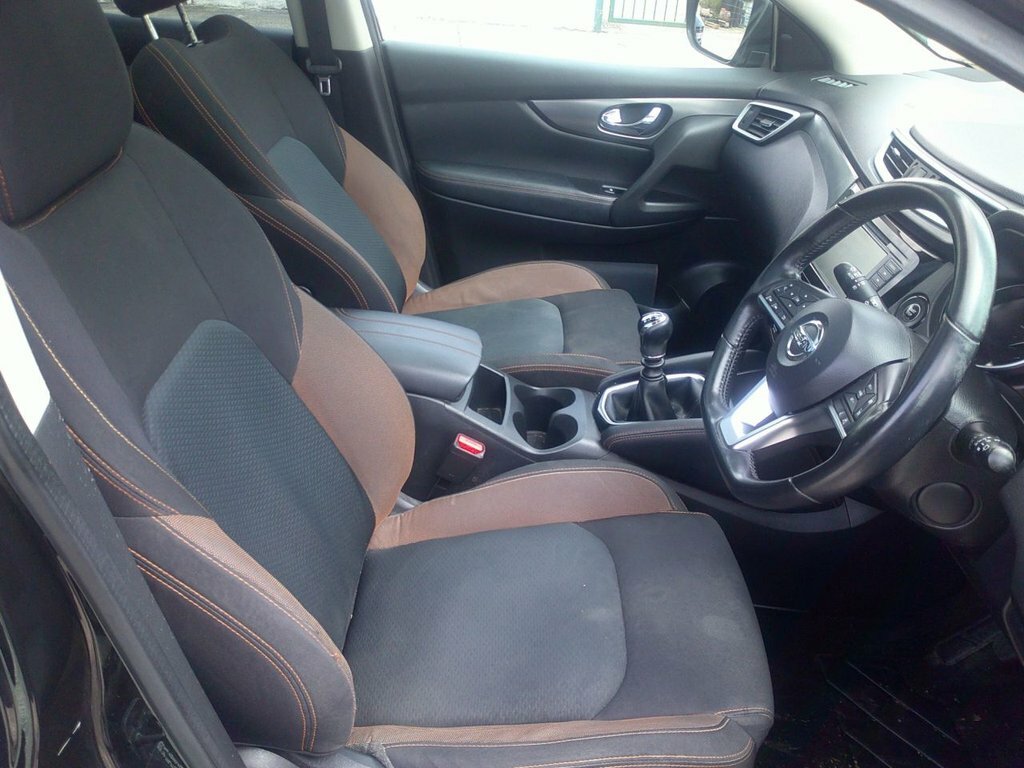 Nissan Qashqai 1.3L N-motion DM19FVE Black #6
