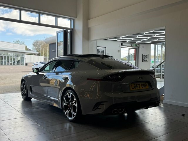Kia Stinger 2.2 Crdi Gt-line  #9