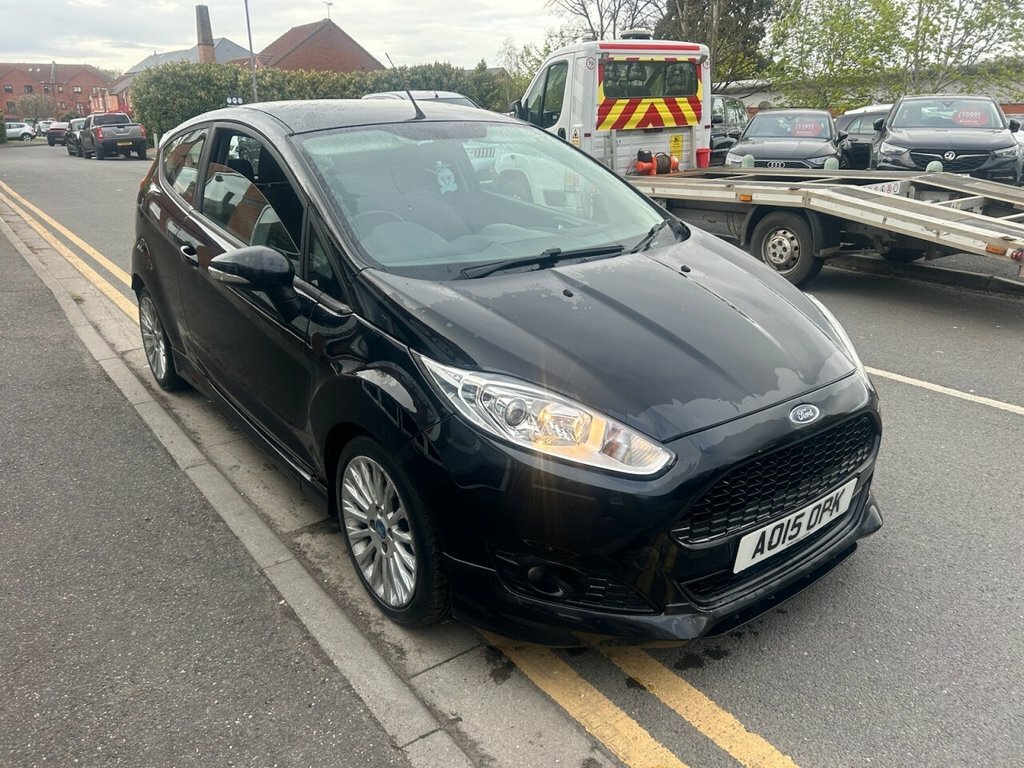Ford Fiesta 1.6L Zetec S Black #4