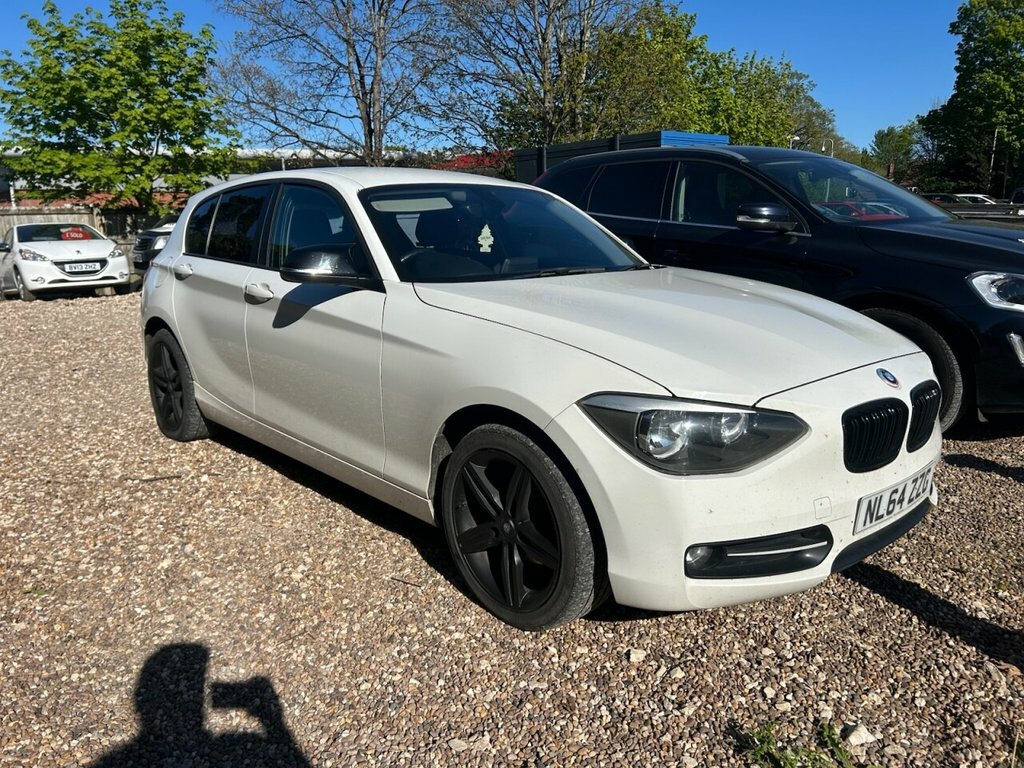 BMW 1 Series 2L Sport White