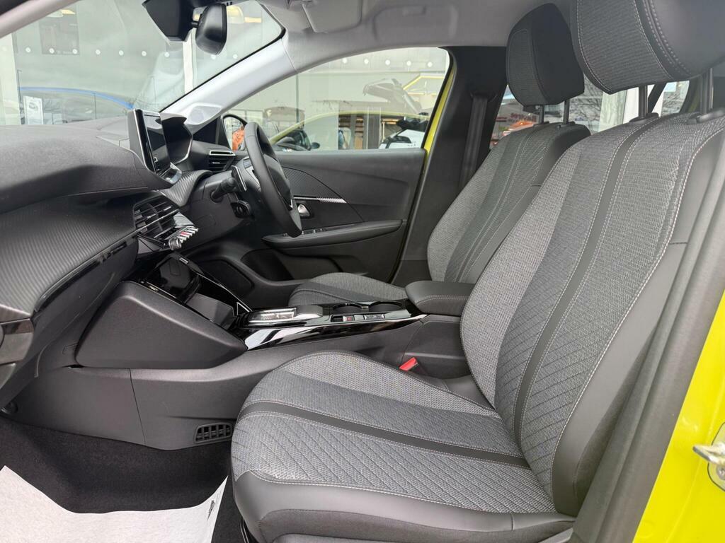 Peugeot 208 1.2 Allure E-dsc6 Euro 6 Ss FY26TXV  #3