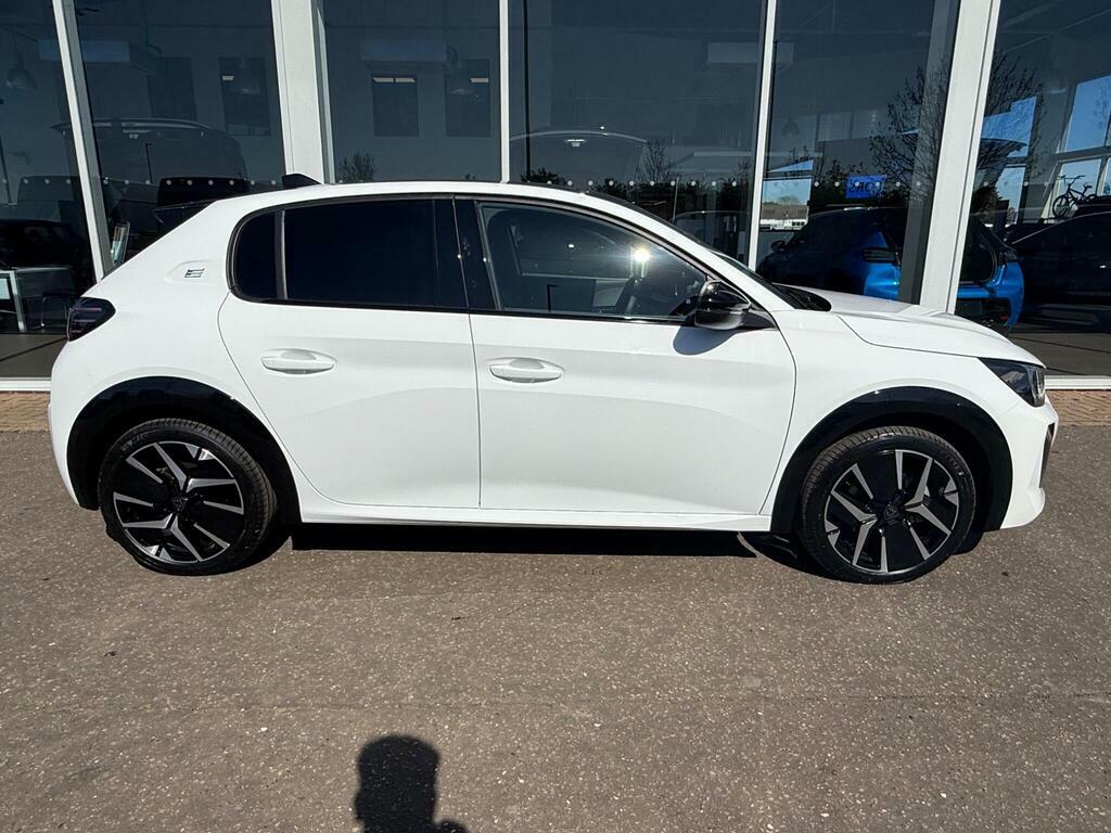 Peugeot e-208 51Kwh Gt 7.4Kw Charger FY26UPV #2