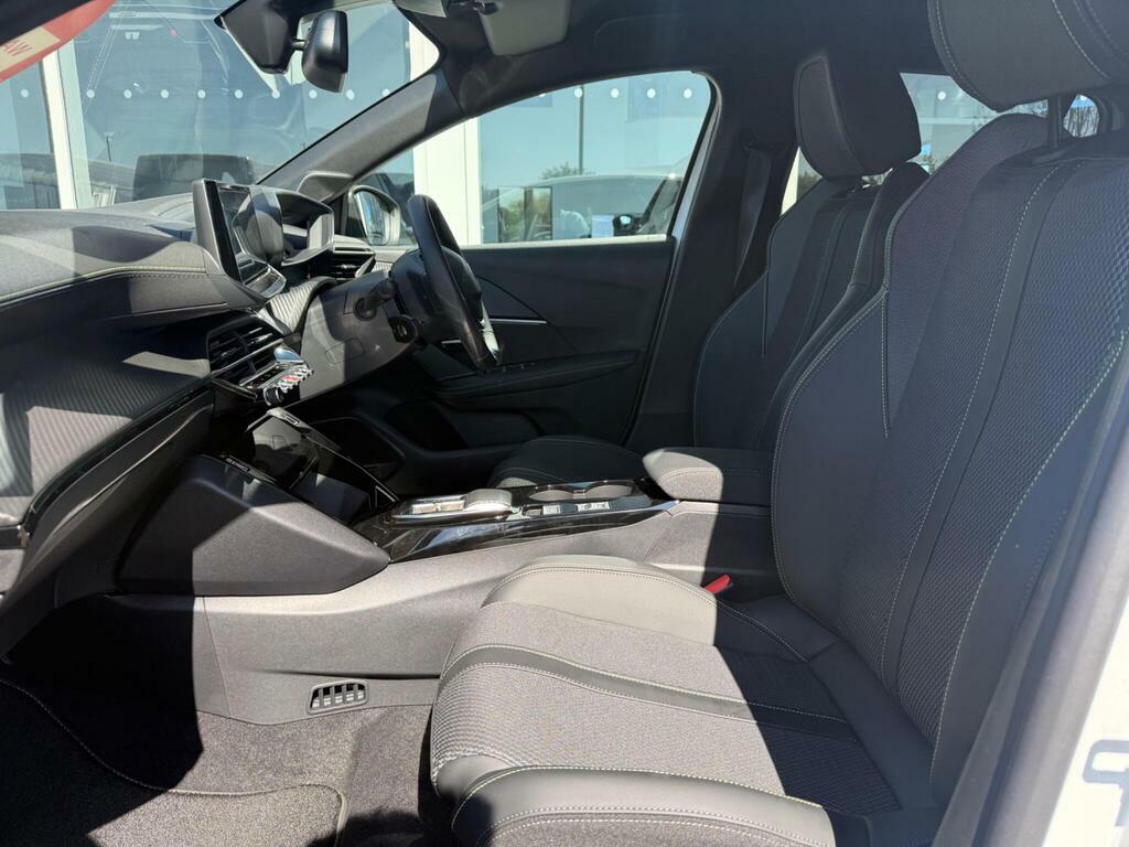 Peugeot e-208 51Kwh Gt 7.4Kw Charger FY26UPV #3