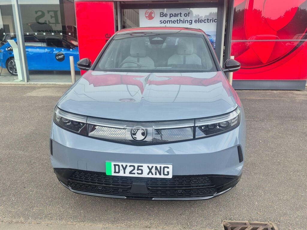 Vauxhall Grandland 73Kwh Gs DY25XNG Grey #2