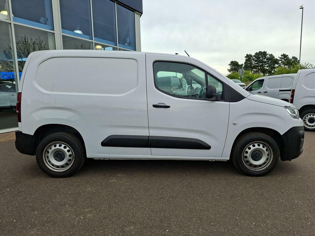 Citroen Berlingo 1.5 Bluehdi 1000 Enterprise Edition M Swb Euro 6 CF23FPV White #2