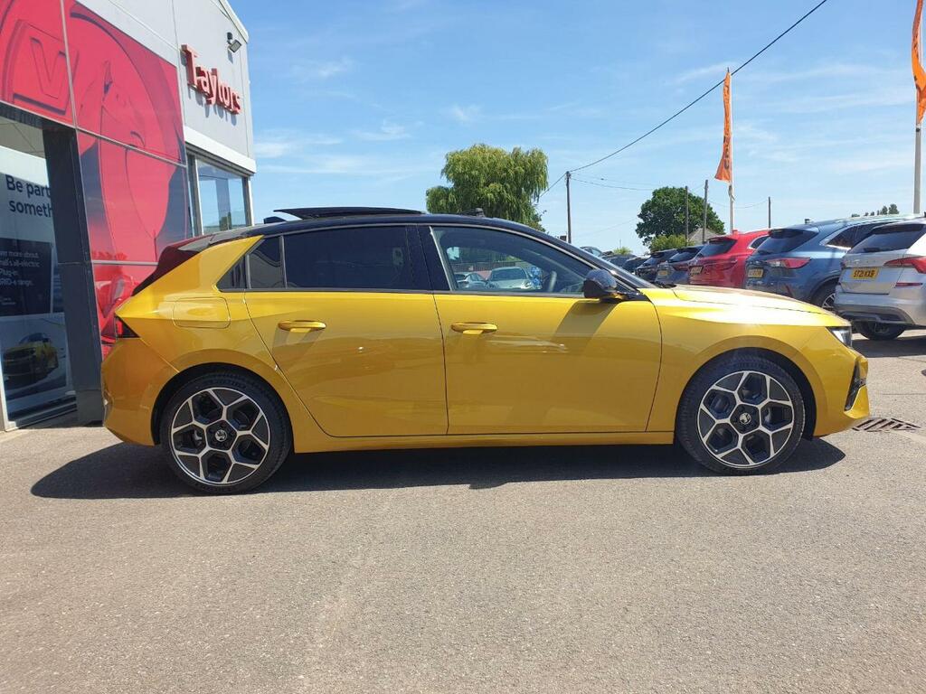 Vauxhall Astra 1.2 Turbo Ultimate Euro 6 S S Yellow #6