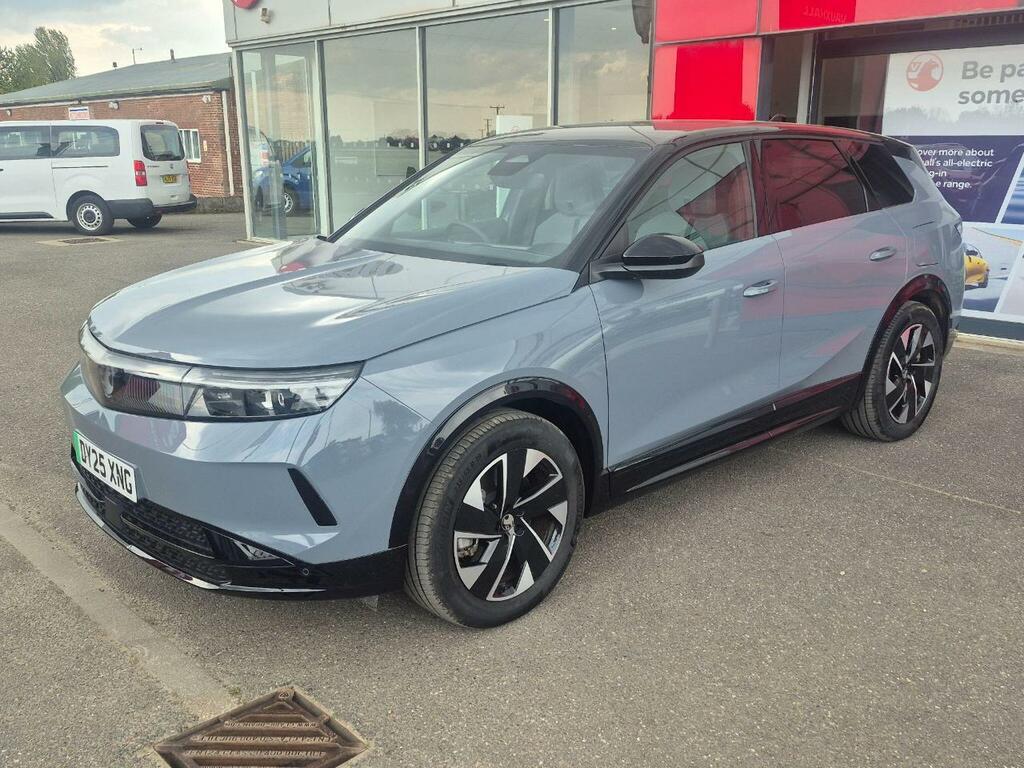 Vauxhall Grandland 73Kwh Gs DY25XNG Grey #3