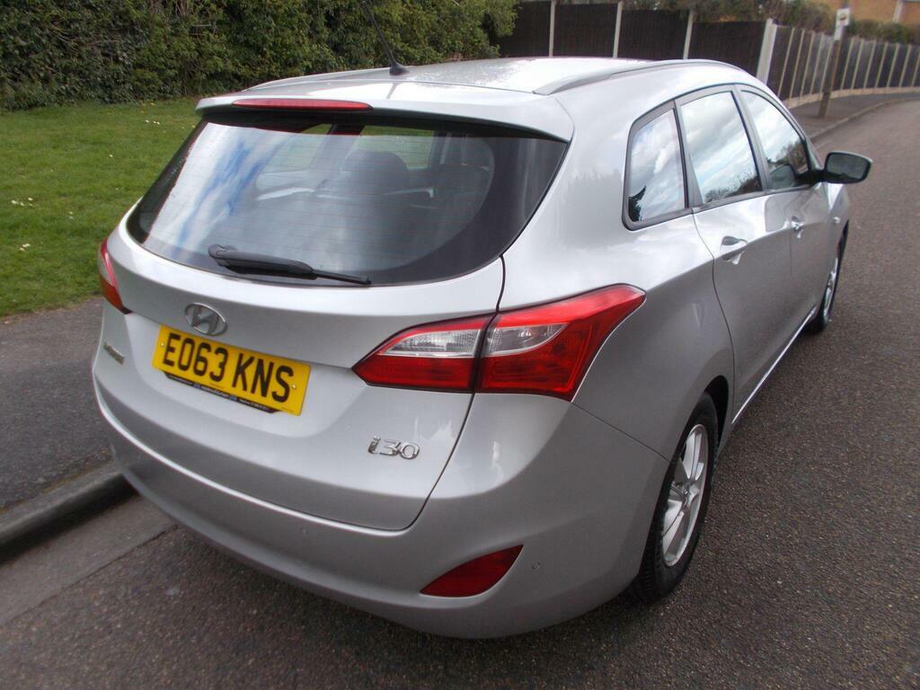 Hyundai I30 1.6 Crdi Blue Drive Active Tourer Euro 5 S S E063KNS Silver #4