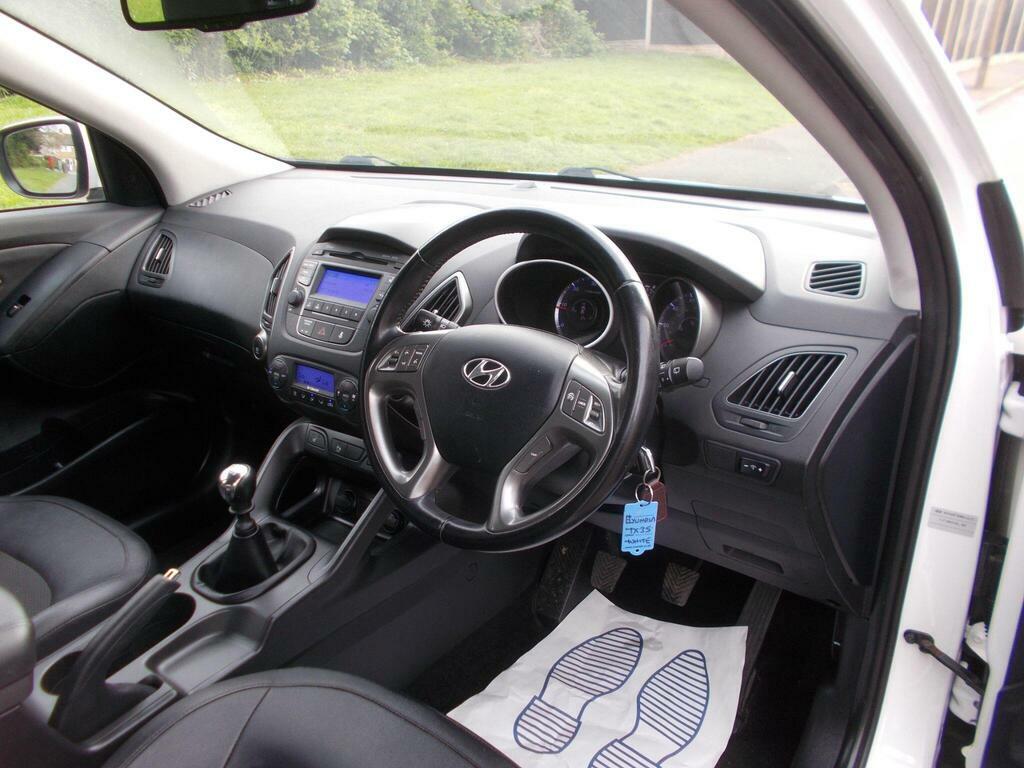 Hyundai Ix35 1.7 Crdi Se Euro 5 S S White #3