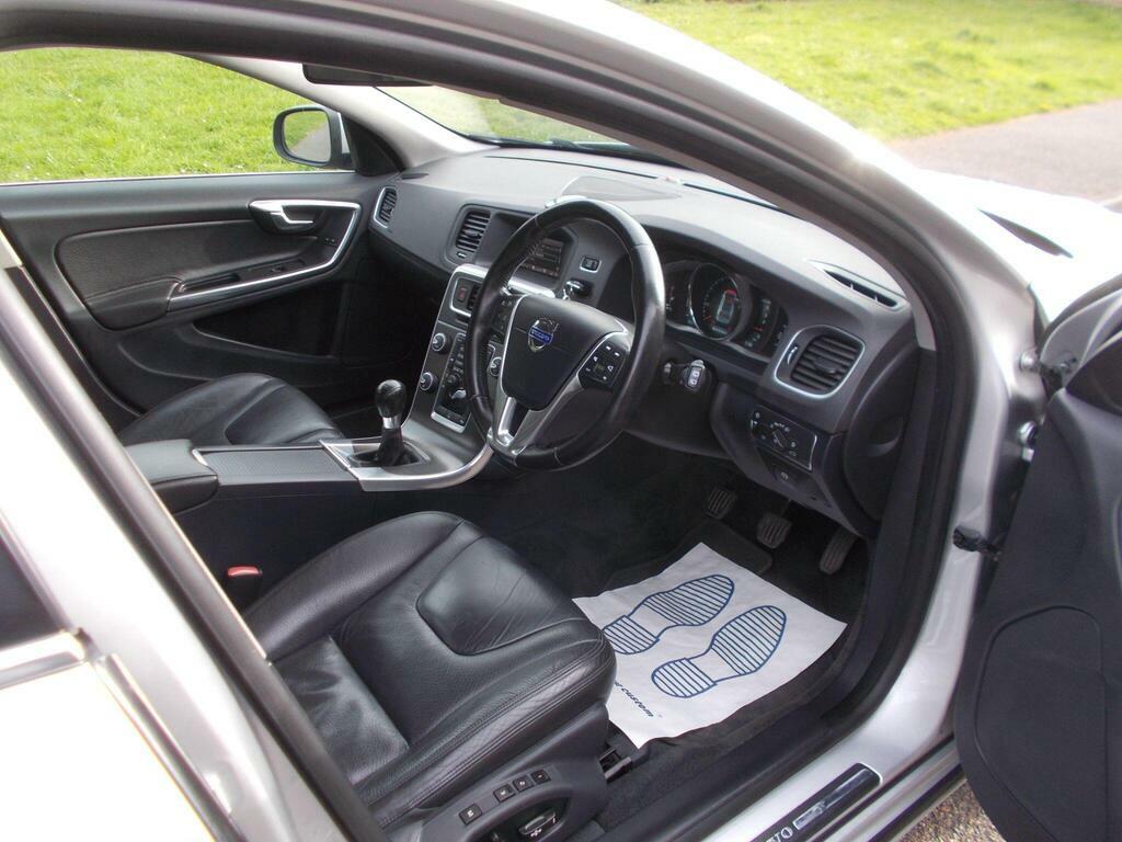 Volvo V60 1.6 D2 Se Lux Euro 5 S S YD14BYC Silver #3
