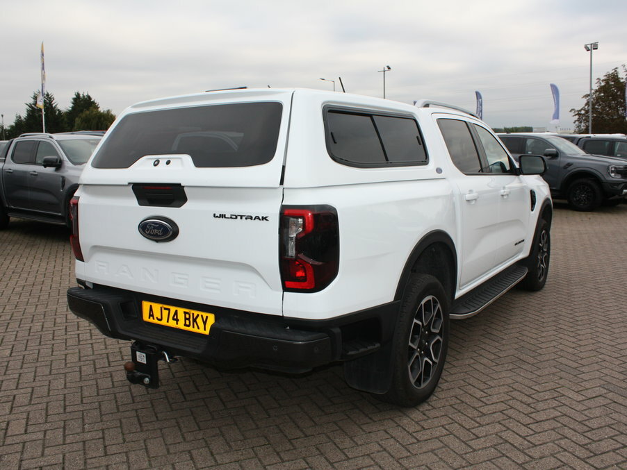 Ford Ranger Pick Up D Cab Wildtrak 3.0 Ecoblue V6 240 AJ74BKY White #5
